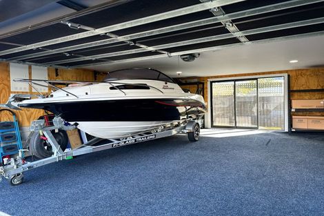 Photo of property in 22b Strowan Road, Strowan, Christchurch, 8052