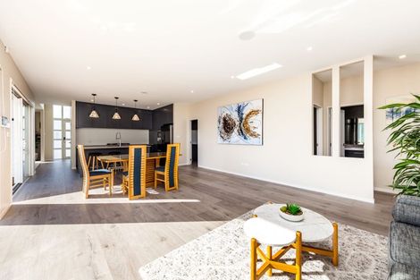 Photo of property in 194 Harris Drive, Silverdale, 0932