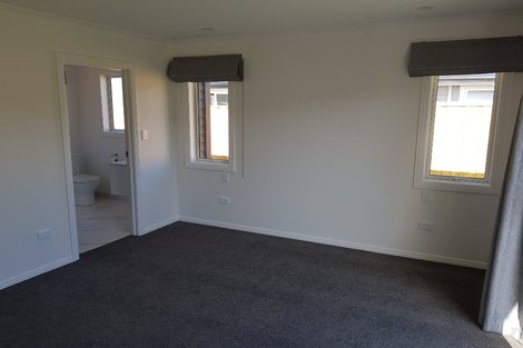 Photo of property in 6 Hickmott Street, Rangiora, 7400
