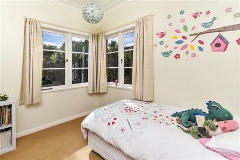 Photo of property in 211 Lake Road, Belmont, Auckland, 0622