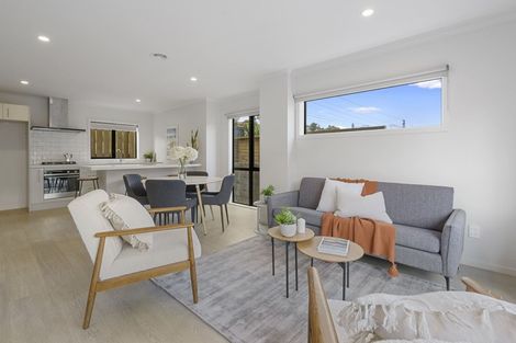 Photo of property in 1/9 Surrey Street, Tawa, Wellington, 5028