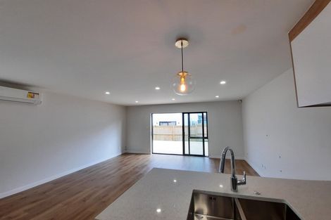 Photo of property in 11 Te Rauroha Street, Papakura, 2110