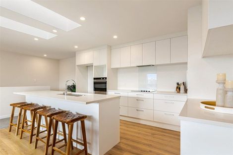 Photo of property in 12b Bluefin Way, West Harbour, Auckland, 0618