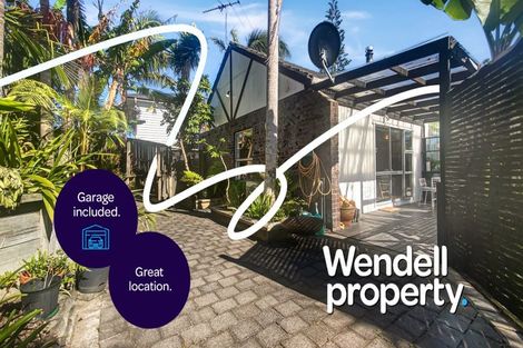 Photo of property in 2/24 Amberley Avenue, Te Atatu South, Auckland, 0610