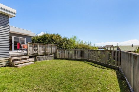 Photo of property in 33 Margaret Road, Raumati Beach, Paraparaumu, 5032
