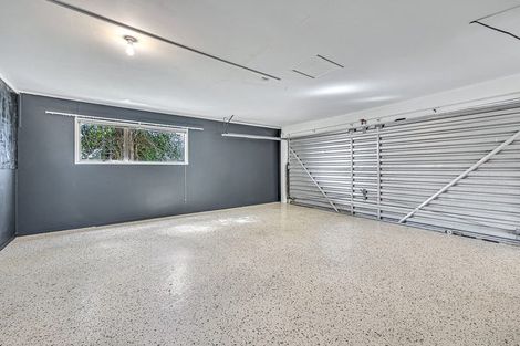 Photo of property in 1/20 Castor Bay Road, Castor Bay, Auckland, 0620
