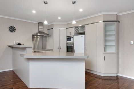 Photo of property in 1 Alva Glen Place, Pyes Pa, Tauranga, 3112