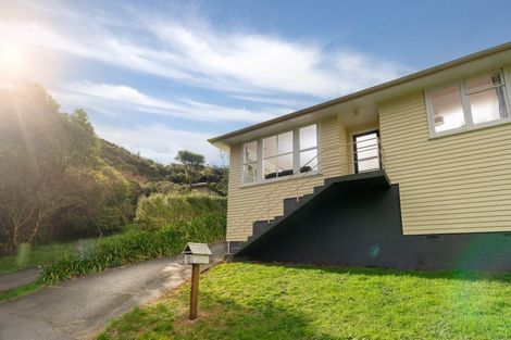 Photo of property in 12 Tobruk Street, Karori, Wellington, 6012
