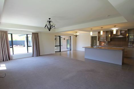 Photo of property in 44 Blue Stone Drive, Waiareka Junction, Oamaru, 9401