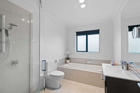 Photo of property in 39 Kendallvale Drive, Waiuku, 2123