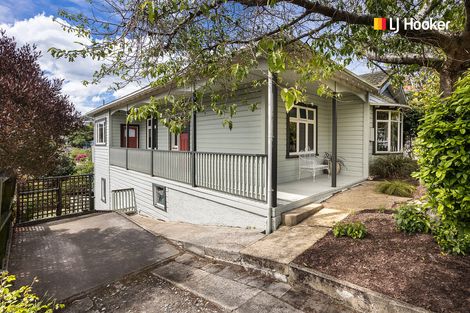 Photo of property in 25 Silverton Street, Andersons Bay, Dunedin, 9013