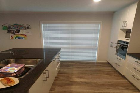 Photo of property in 54 Awataha Crescent, Pyes Pa, Tauranga, 3110