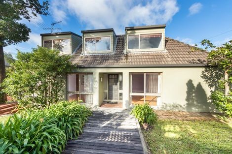 Photo of property in 175 Bleakhouse Road, Mellons Bay, Auckland, 2014
