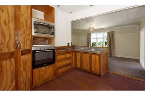 Photo of property in 10 Charlotte Street, The Brook, Nelson, 7010