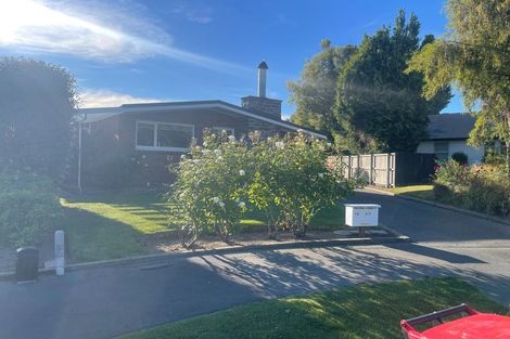 Photo of property in 1/27 Tuirau Place, Ilam, Christchurch, 8041