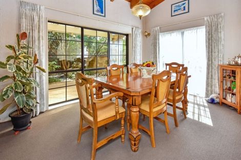 Photo of property in 40 Barnhill Crescent, Pahurehure, Papakura, 2113
