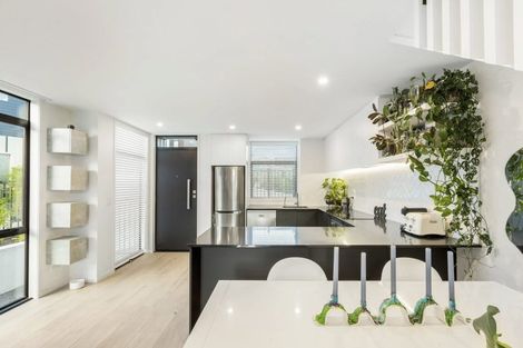 Photo of property in 7a Reg Pearce Way, Glen Innes, Auckland, 1072