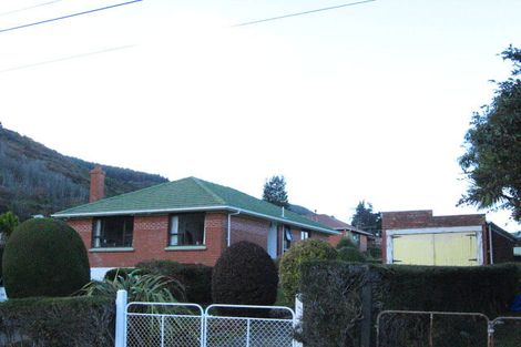 Photo of property in 26 Manuka Street, Ravensbourne, Dunedin, 9022