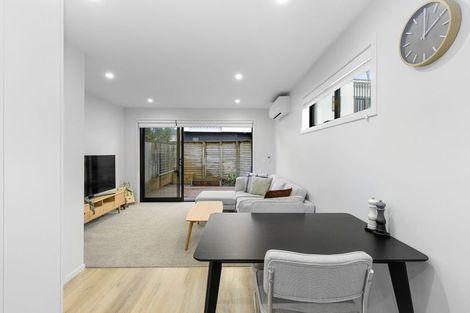 Photo of property in 4/338 Oxford Terrace, Avalon, Lower Hutt, 5011