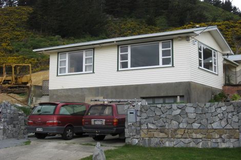 Photo of property in 44 Nelson Crescent, Wainuiomata, Lower Hutt, 5014