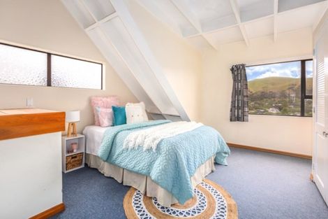 Photo of property in 3 Puketai Place, Pukerua Bay, 5026