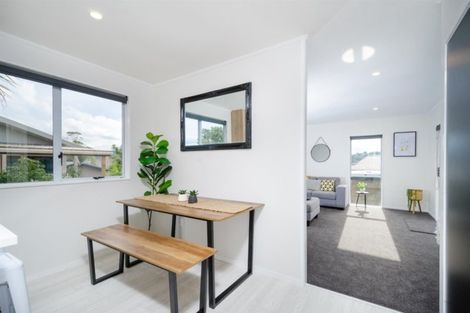 Photo of property in 2/77 Luanda Drive, Ranui, Auckland, 0612