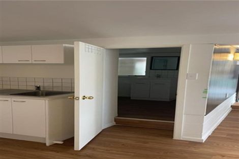 Photo of property in 209a Sturges Road, Henderson, Auckland, 0612