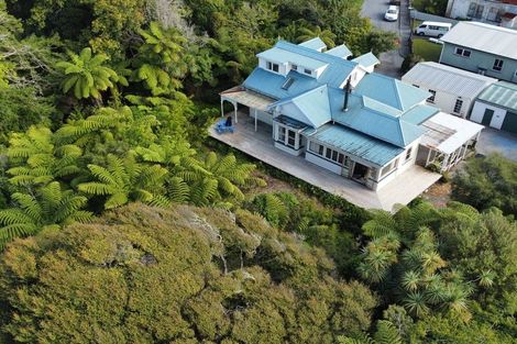 Photo of property in 2 Palmerston Street, Greymouth, 7805