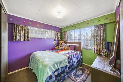 Photo of property in 2/1 Susanne Place, Pakuranga, Auckland, 2010