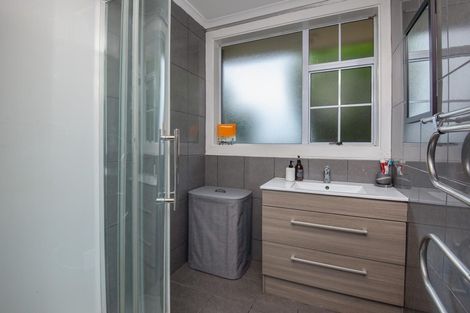 Photo of property in 102 Wakari Road, Helensburgh, Dunedin, 9010