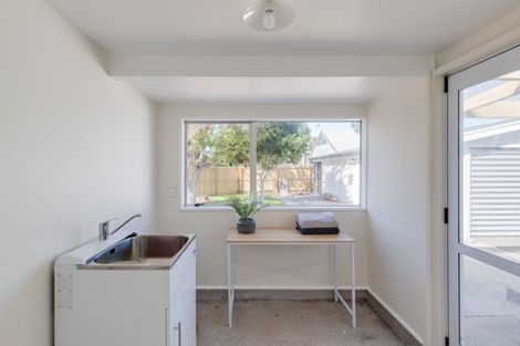Photo of property in 39 Tovey Street, New Brighton, Christchurch, 8061