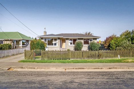 Photo of property in 229 Northbrook Road, Rangiora, 7400