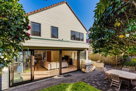 Photo of property in 28a Orchard Road, Waiake, Auckland, 0630