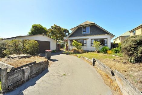Photo of property in 102 Rattray Street, Riccarton, Christchurch, 8041