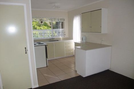Photo of property in 4 Wyvern Place, Glenfield, Auckland, 0629
