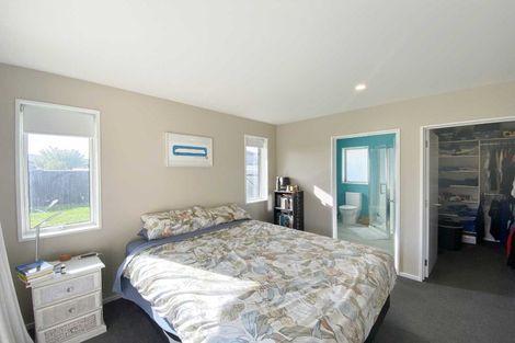 Photo of property in 4 Nga Tupuna Street, Pegasus, 7612