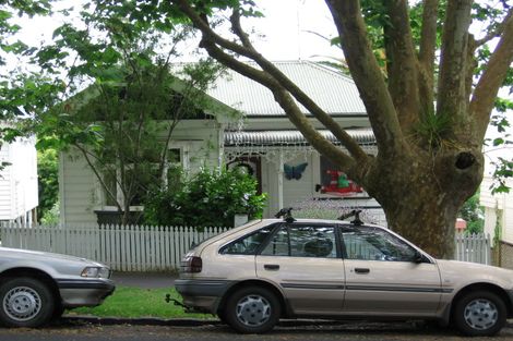 Photo of property in 34 Hakanoa Street, Grey Lynn, Auckland, 1021