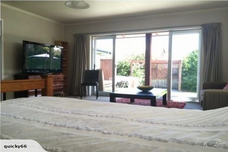 Photo of property in 14 Frye Crescent, Albert Town, Wanaka, 9305