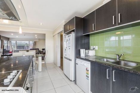 Photo of property in 3/9 Esmonde Road, Takapuna, Auckland, 0622