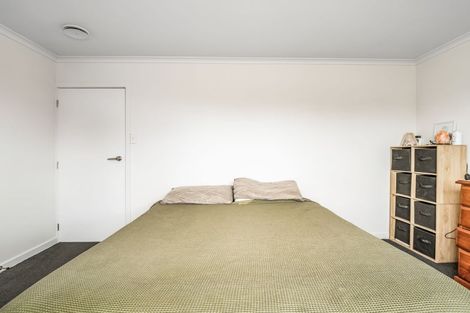 Photo of property in 10 Cornfoot Street, Castlecliff, Whanganui, 4501