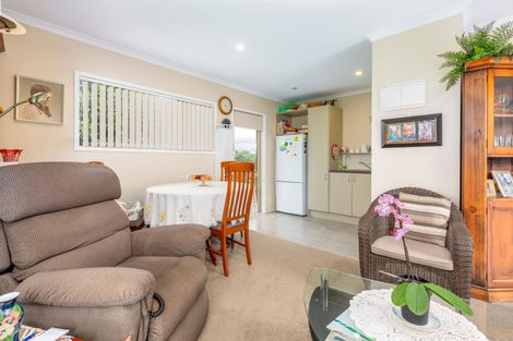 Photo of property in 3 Cathcart Close, Pukekohe, 2120