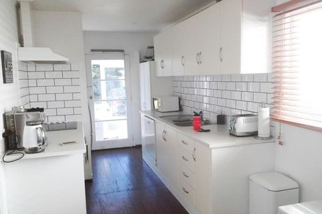 Photo of property in 46 Buller Street, New Plymouth, 4312