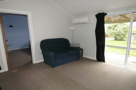 Photo of property in 2/4963 Waimate Highway, Glenavy, Waimate, 7980