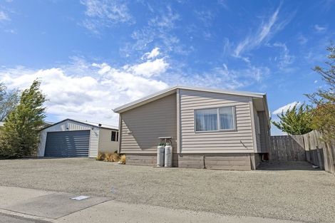 Photo of property in 12 Rhoboro Road, Twizel, 7901