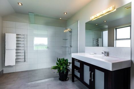 Photo of property in 159 Dry Hills Lane, Riverlands, Blenheim, 7274