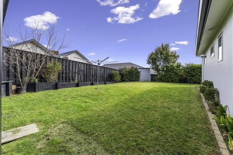 Photo of property in 5 Woolshed Lane, Pukekohe, 2120