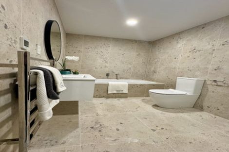 Photo of property in 84 Arran Drive, Orewa, 0931