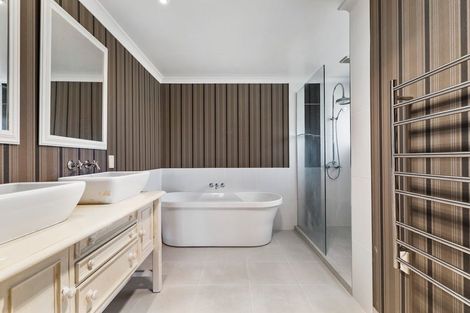 Photo of property in 816 Redoubt Road, Flat Bush, Auckland, 2019