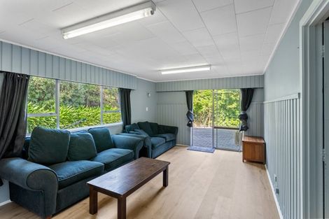 Photo of property in 65 Lupin Road, Otaki, 5512