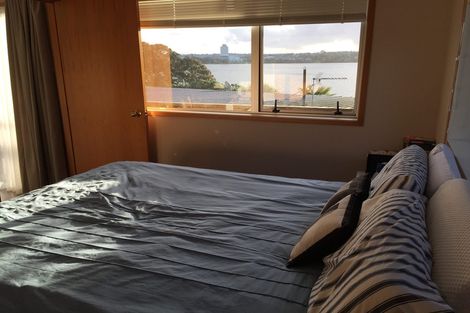 Photo of property in 2 The Promenade, Takapuna, Auckland, 0622